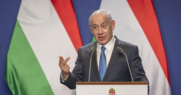 Benjámin Netanjahu a választások előtt Budapestre látogat