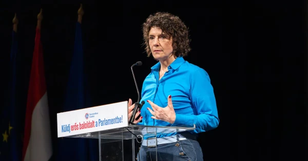 "Nem hátrálunk" - vesztegetéssel gyanúsított jelöltet indít a DK Fejér vármegyében