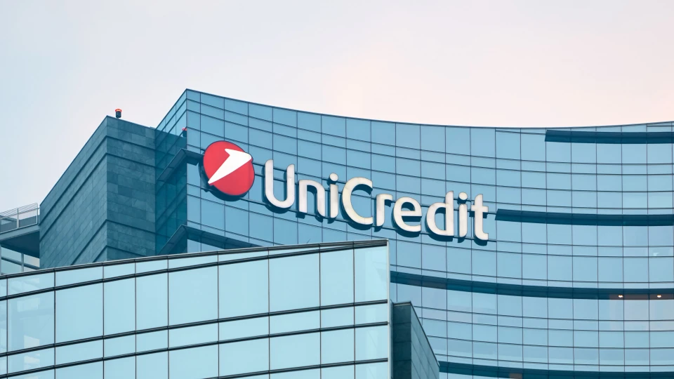 Erős számokat közölt az UniCredit, szárnyal az árfolyam