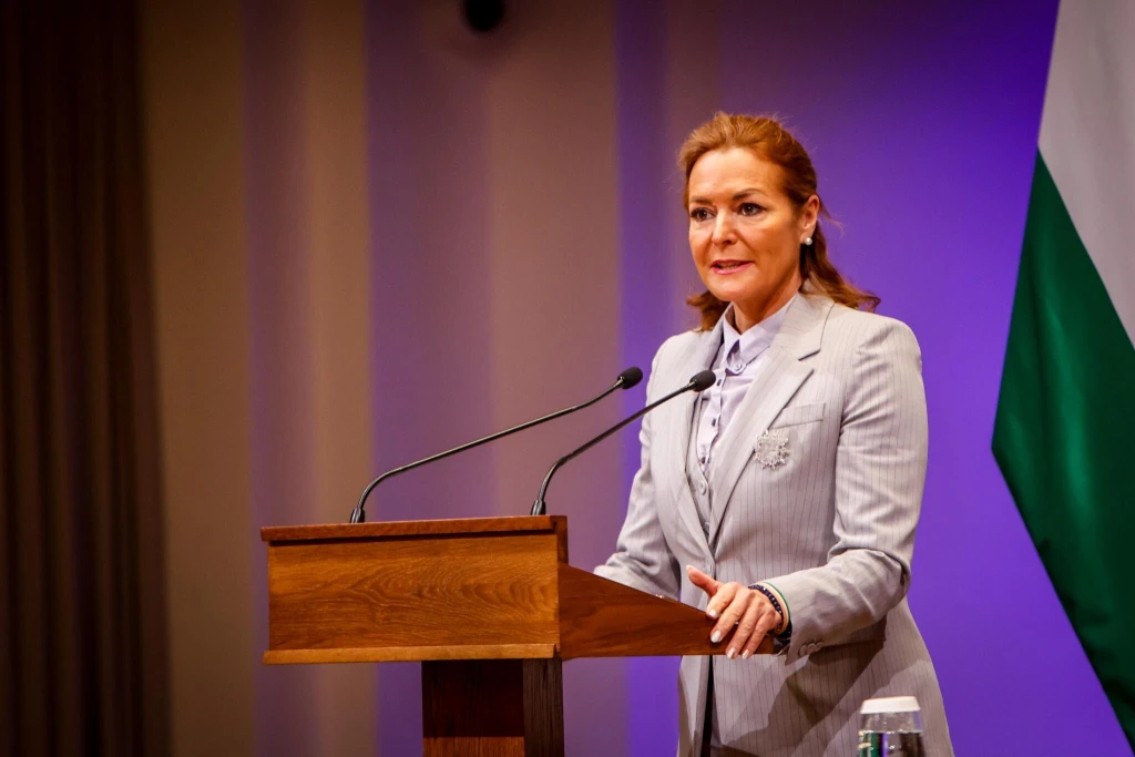 „Ki kell maradni a háborúból, és ehhez konfliktust kell vállalni Brüsszellel!”