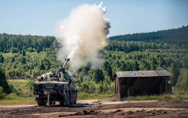 A Dunaferr megmentésére esélyes 33 éves cseh fegyvergyárosnak már akkora a vagyona, mint a 100 leggazdagabb magyarnak összesen