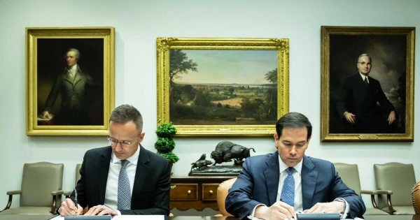 Budapestre jön Trump külügyminisztere