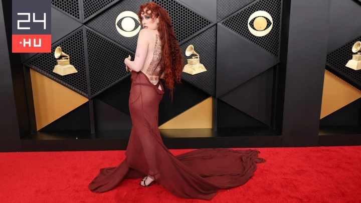 Chappell Roan az Epstein-akták miatt szakított az ügynökségével