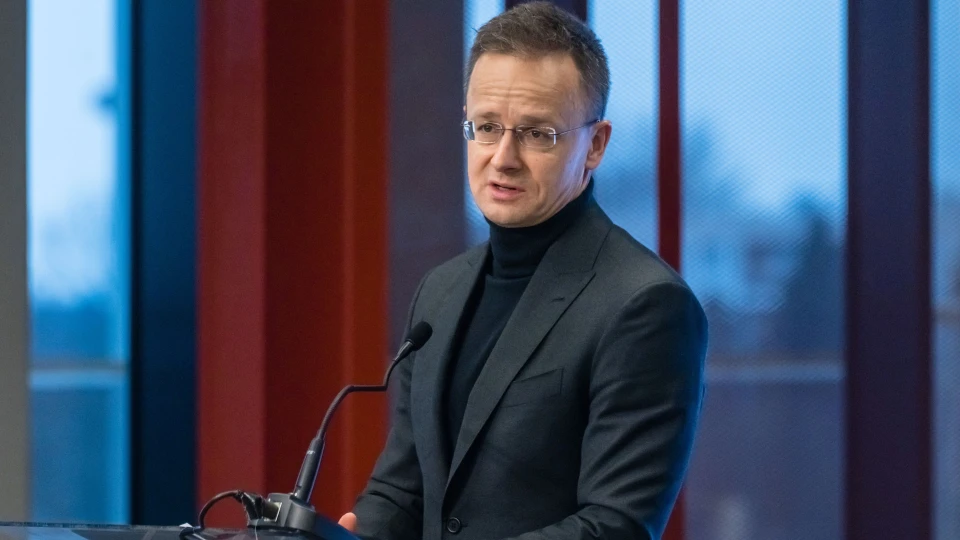 Budapestre jön a kínai külügyminiszter!