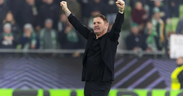 Edzőt váltott a Tottenham, Robbie Keane-t is összeboronálták az angol sztárcsapattal