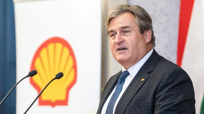 Kapitány István neve összefonódik a Shell egyik legnagyobb bűnével