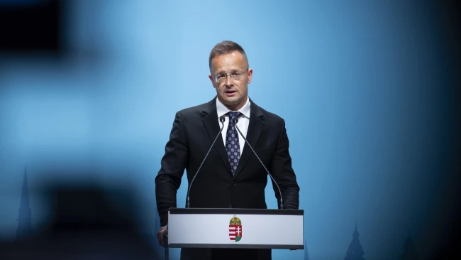 „Kiiktatni” – drámai videót közölt a kormányülésről Orbán Viktor