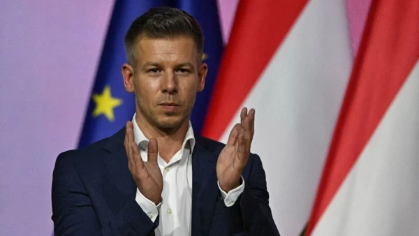 Lebuktak: kapkodva kellett új programot írnia a Tiszának, miután kiszivárgott az eredeti