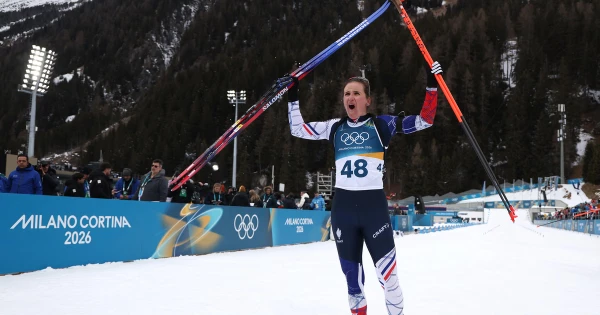 Második aranyérmét is megszerezte a téli olimpián a csapattársát meglopó sílövő