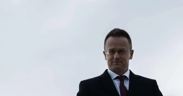 Szijjártó Péternek fontos kínai vendége érkezik