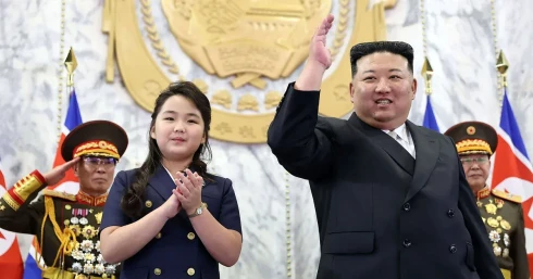 A rejtélyes kamasz lány, aki Észak-Korea következő vezetője lehet