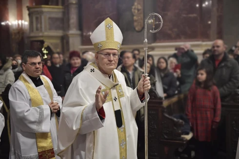 Erdő Péter bíborost kórházban ápolják, állapota stabil