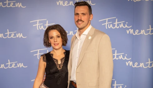 Lovas Rozi férje a megismerkedésükről: „Úristen, de jó nő! Csak ráírok…”