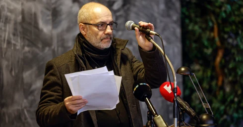 "Vele játszottam a legtöbbet" – Kálloy Molnár Péterre emlékezett Rudolf Péter