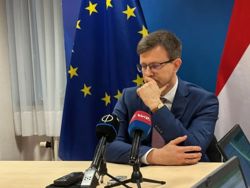 Zelenszkij Putyinhoz irányította Orbánt a Barátság vezeték ügyében