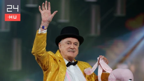 A Monty Python színésze újra beszólt Orbán Viktornak, aki válaszolt is neki