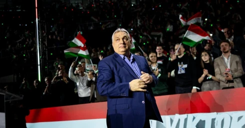 És most valami egészen más: Orbán visszaszólt egy Monty Python-tagnak, hogy „Közép-Európa sokkal bonyolultabb hely, mint amilyennek a karosszékéből nézve tűnhet”