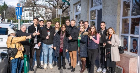 Lévai Anikó is beszállt a Fidesz kampányába Magyar Péter körzetében