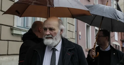 Újra van áram az Iványi Gábor-féle békásmegyeri parókián