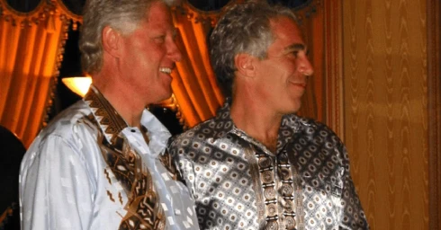 „Nem tettem semmi rosszat” – Bill Clintont is meghallgatták az Epstein-ügyben