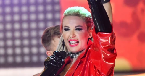 Nem hiszünk a szemünknek: így néz ki Molnár Anikó ágya (videó)