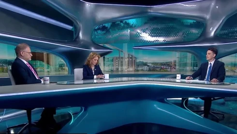 Orbán Viktor: Az iráni háború miatt jelentős energiaár-emelkedés fenyeget - DPK Háborúellenes Gyűlés elemzés