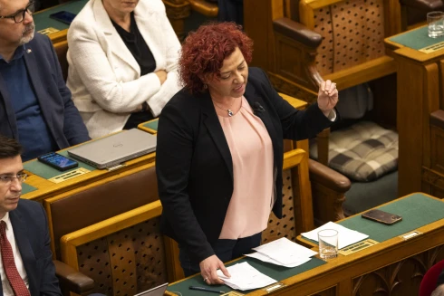24 év után búcsúzhat a parlamenttől Vadai Ágnes