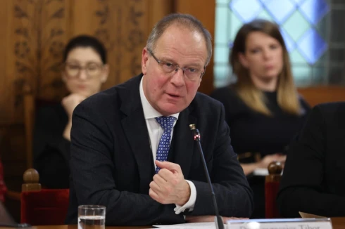 Navracsics Tibor a Fidesz háborús videóiról: Van, ami túl erős nekem