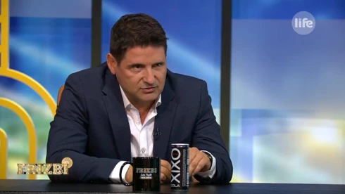 Hajdú Péter beköltözésre hívja Orbán Viktort