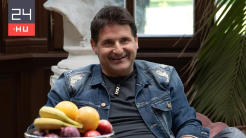 Hajdú Péter meghívná az ottalvós műsorába Orbán Viktort: „Csak a miniszterelnök úron múlik”