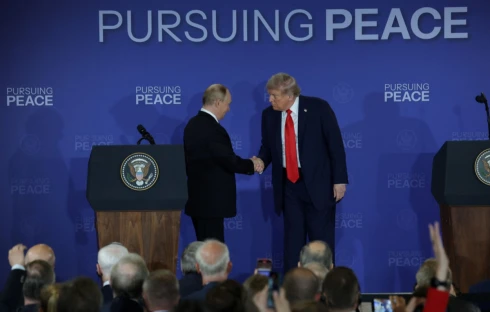 Putyin telefonon tárgyalt Trumppal a világban zajló háborúk kapcsán