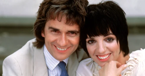 A nyolcvan éves Liza Minnelli beszélt önpusztításról és a nehéz családi örökségről