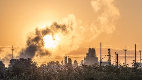 Egyetlen meghökkentő ábra arról, mit okozhatott a Mol tűzesete a magyar biztosítóknál