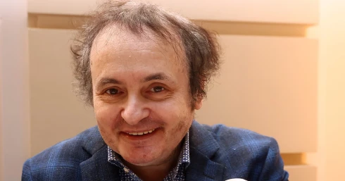 Üzentek a hazai sztárok a kórházba került Galla Miklósnak: Geszti Péter és Dombóvári István is megszólalt