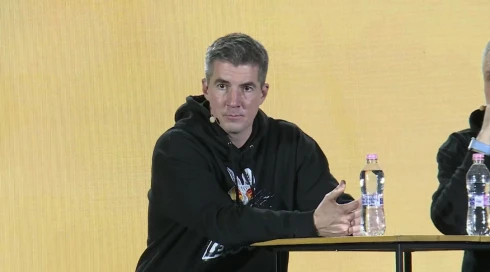 Kocsis Máténak hányingere van azoktól, akik megnézik a Magyar Péterről szóló filmet