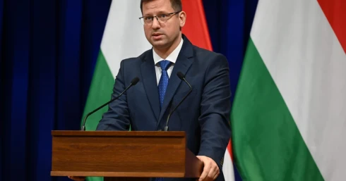 Kormányinfó: Gulyás elárulta, hogy van-e elég kőolaj a benzinárstop fenntartásához