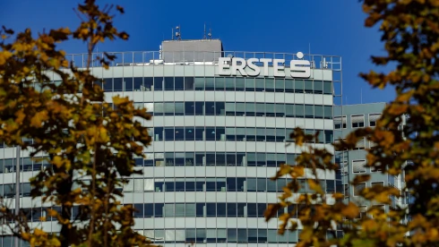 Soha nem látott számok a magyar Erste Banknál, dübörögnek a hitelprogramok