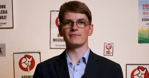 Az óbudai kutyapártos jelölt feljelentést tesz tömegesen leadott választási kifogások miatt