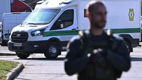 Hadházy Ákos feljelentést tett az ukrán pénzszállítókat ért hatósági intézkedés miatt