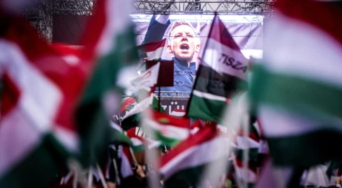 A kihívás – 3. rész: Magyar Péter a NER-ben: elvegyült és kivált