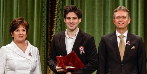 Színházaknak ajánlja fel Jászai Mari-díj után járó pénzjutalmát Ember Márk