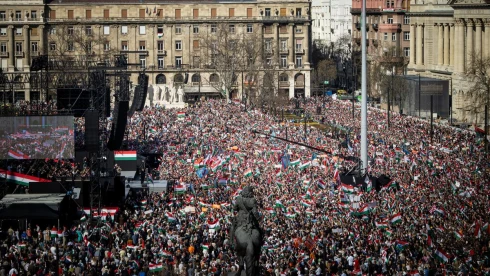 A Békemenet messze felülmúlta a Tisza rendezvényét