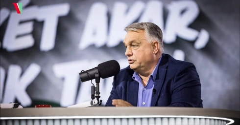 A hatalmi koncentráció árnyékában