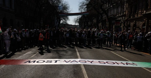 Gyülekeznek a Tisza rendezvényére