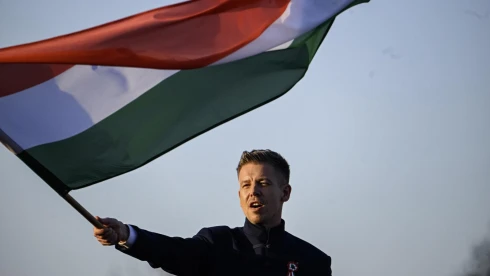 Magyar Péter: Kedves fiatalok, ez a választás leginkább rólatok szól