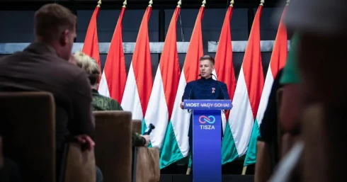 Magyar Péter szerint ötven választókerületben meggyőzően vezet a Tisza