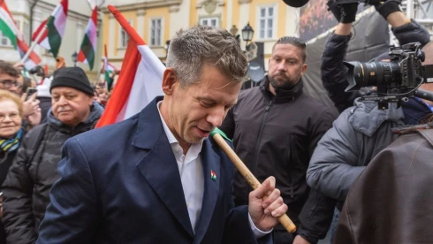 Magyar Péterék nem erre számítottak, most az utcát is kihangosították + videó