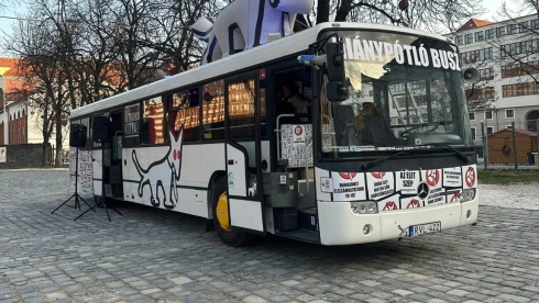 Nagy Dávid: nem maradt más, minthogy a Kétfarkú Kutya Párt értelmes, szakmai vitákat folytasson