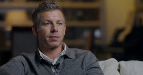 „Nem propagandafilm” – Sümeghy Claudia producer és Topolánszky Tamás Yvan rendező a tavaszi szélről