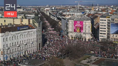 Puzsér Róbert: „Nagy dobásra készülünk ebben a kampányban”